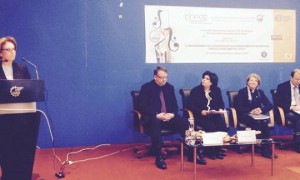- Booster le leadership féminin et porter le taux des femmes-chefs d'entreprises de 10 à 30 pour cent dans les-b structures de l'UTICA