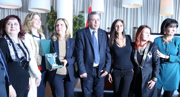 - Selma Elloumi Rekik s'est vue décerner le Prix de la Femme d’influence tunisienne de l’Année