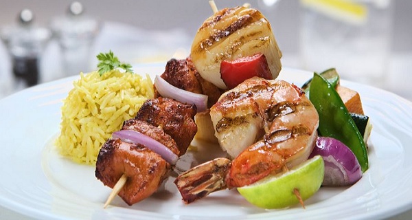 - La gastronomie-partie intégrante des vols d’Emirates-y savourer des mets raffinés 1