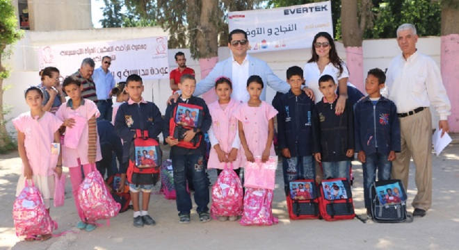- RSE-130-enfants-d’une-école-d’Oued-Mliz-retrouvent-le-sourire-grâce-à-Evertek-04