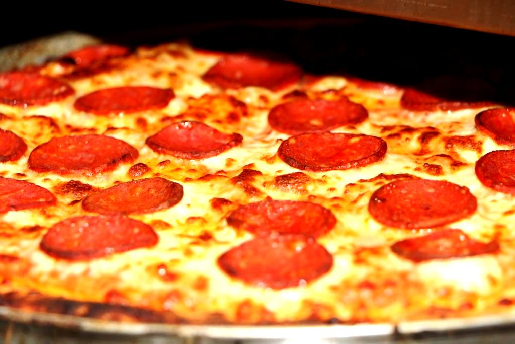 pizza-1-- Joe’s-Pizza-une-enseigne-qui-monte-grâce-à-un-développement-maitrisé