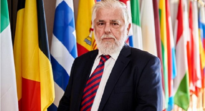 - Georges-Dassis-président-du-Comité-économique-et-social-européen-à-Tunis