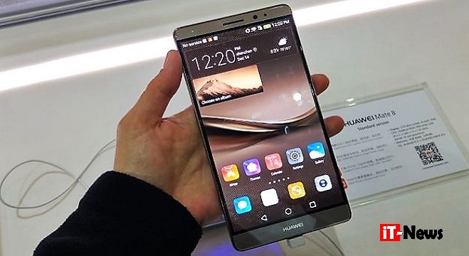 - Huawei-lance-le-Club-Media-Huawei-en-défiant-de-front-la-concurrence-Huawei-Mate-8-aB