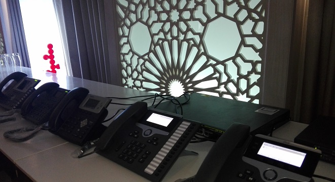 - Ooredoo-Business-lance-la-1ère-solution-en-Afrique-de-Voix-pour-les-Entreprises-en-mode-Centrex-convergent-2ffgg