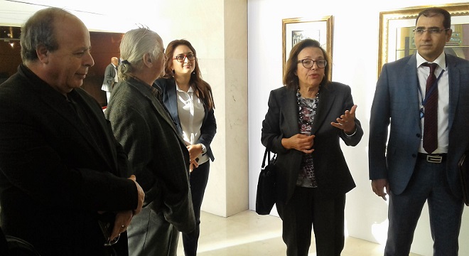 sofiene-haouari-passerelles-une-belle-exposition-de-peinture-fruit-dune-action-rse-dattijari-bank-6