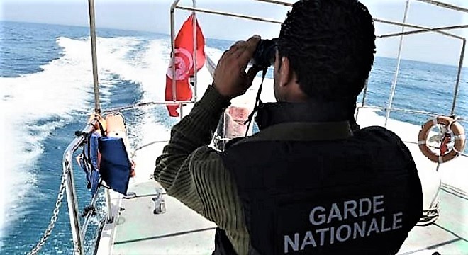 - ferry Sfax-Kerkennah-Garde-nationale-maritime-