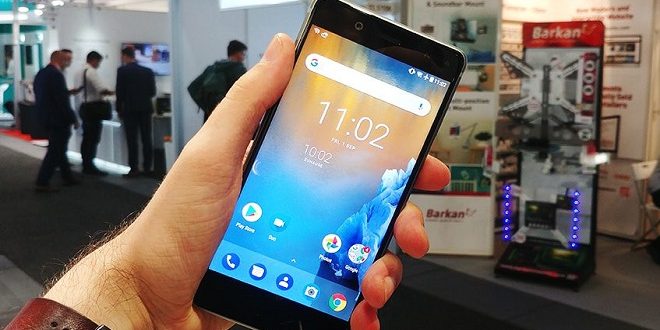 Lancé le 16 août, Nokia 8 est présent à l’IFA 2017 de Berlin : première prise en main !