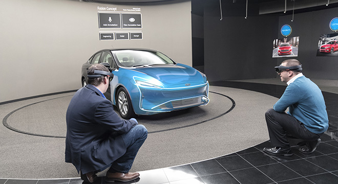 Ford s’appuie sur la réalité mixte de Microsoft HoloLens pour développer le design de ses futurs véhicules