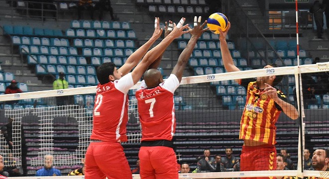 - SuperCupe-de-Volley-Ball-2017-L'ESS-remporte-son-troisième-titre-face-à-l'EST