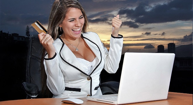 Booking.com and Web Summit Expand Commitment to Women in Tech