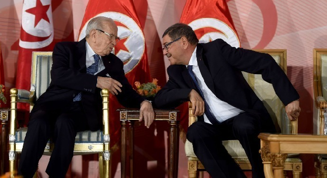 Habib Essid rejoint officiellement l’équipe de conseillers du président