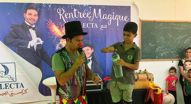 Dans une action RSE, SELECTA fournit des cahiers et autres fournitures scolaires à des écoles démunies à Kairouan, SidiBouzid, Kasserine et Gafsa