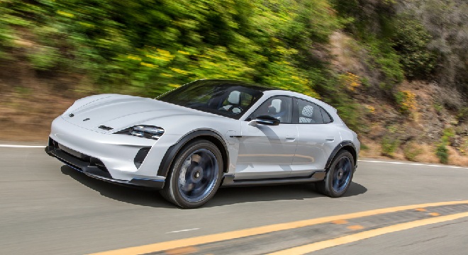 le-concept-car-mission-e-cross-turismo-sera-produit-en-serie