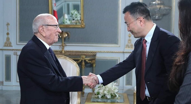Le vice-président de Huawei Technologies reçu par le président de la République, Béji Caïd Essebsi et les ministres en Tunisie