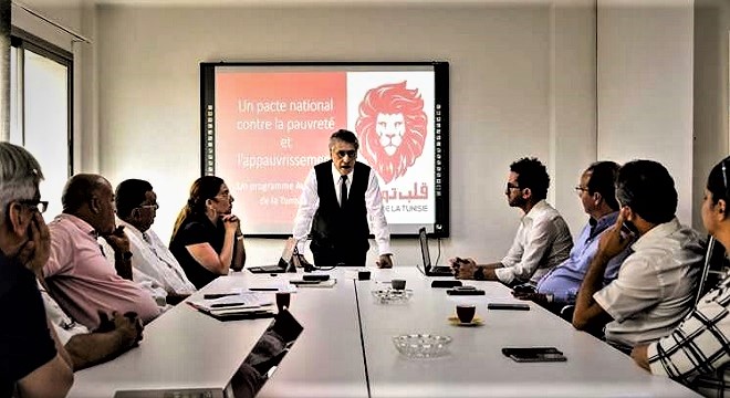 Réactions au Gel des avoirs de Nabil Karoui : réuni en urgence, son parti, dénonce une machination (détails)