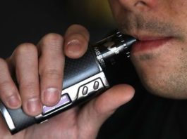 Les pratiques de Bloomberg pour priver les fumeurs d’accéder aux cigarettes électroniques dans les pays en développement