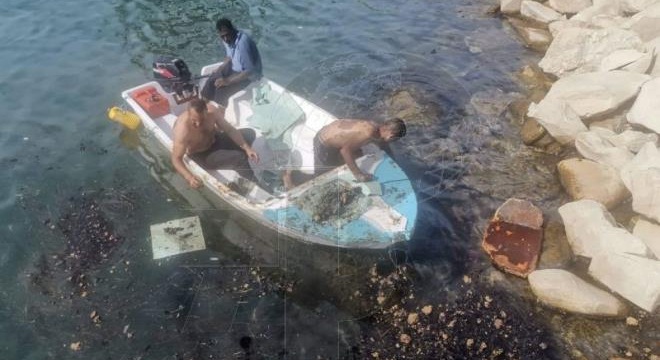 bizerte-fuite-dune-petite-quantite-de-petrole-au-quai-de-zarzouna