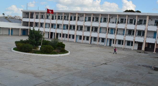 kairouan-2-etablissements-scolaires-prives-de-lelectricite-pour-non-paiement-des-factures-de-la-steg