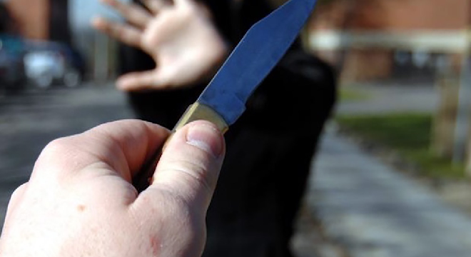 un-securitaire-agresse-au-couteau-par-un-contrebandier-maghrebin