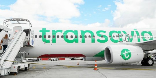 Incident à bord d’un vol Transavia, un passager tente d’ouvrir une porte en vol