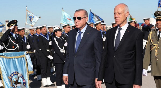 - Le-président-turc-Recep-Tayyip-Erdogan-à-Tunis-reçu-par-Kaies-Said