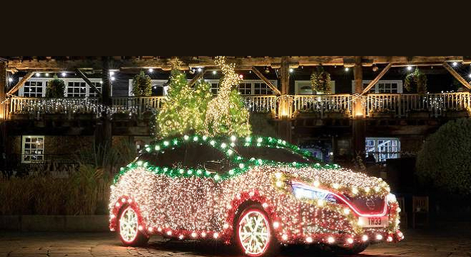 Nissan lance le premier sapin de Noël mobile-2