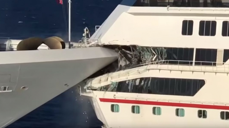 collision_1576929402