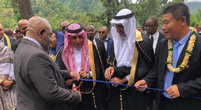 le-fonds-saoudien-pour-le-developpement-finance-un-projet-fondamental-au-service-de-500-000-citoyens-aux-comores