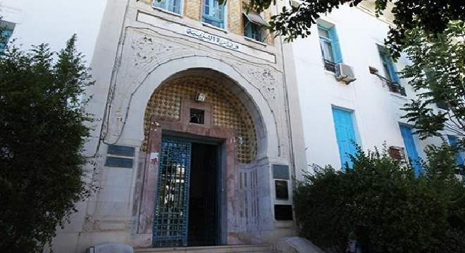 le-ministere-de-leducation-critique-la-visite-de-deputes-a-linstitut-al-nour-des-non-voyants