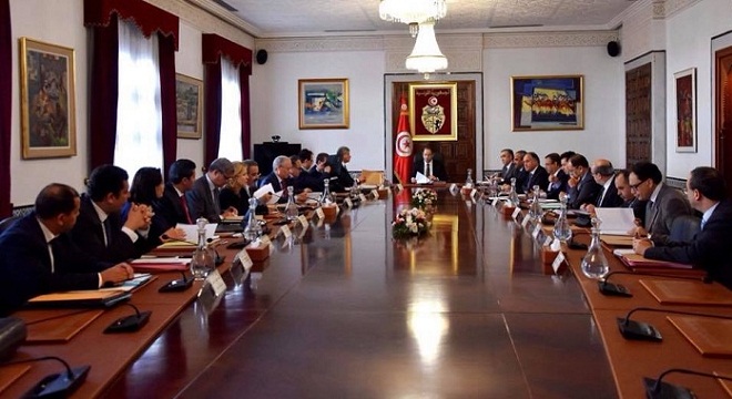 qui-sont-le-meilleur-et-le-pire-ministres-du-gouvernement-actuel00