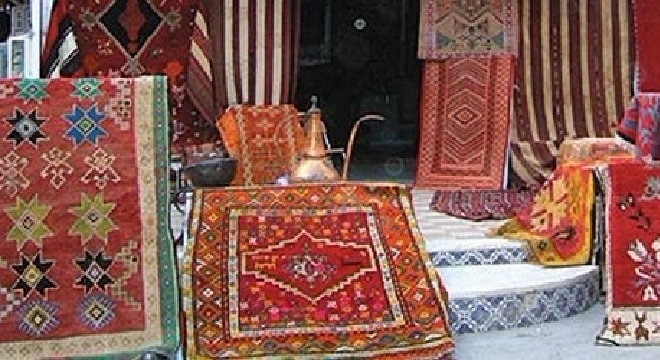 sousse-90-exposants-au-salon-national-du-tapis-et-du-tissage