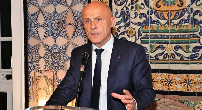 Limitation du Trafic entre la France et la Tunisie et fermeture des établissements scolaires français en Tunisie