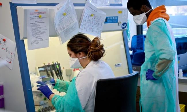 Coronavirus : L’ OMS s’attend à une « explosion » du nombre de personnes atteintes dans deux pays arabes