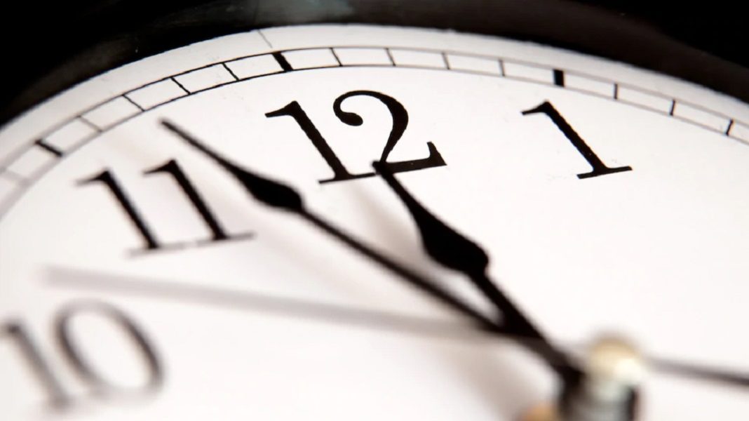 histo-horloge-fin-du-monde-apocalypse