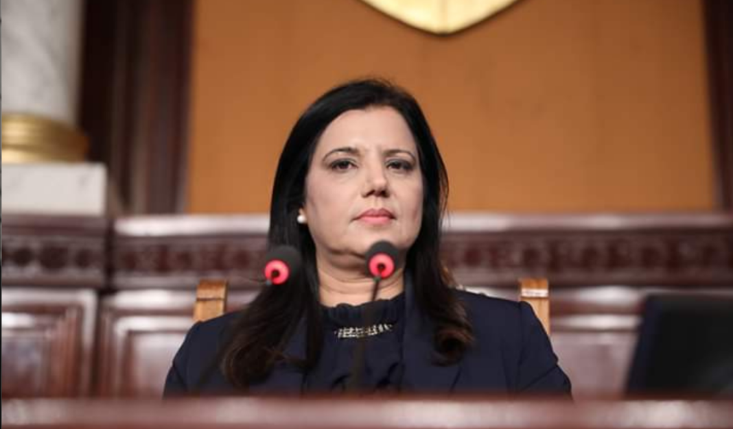 20200304_212608_0000