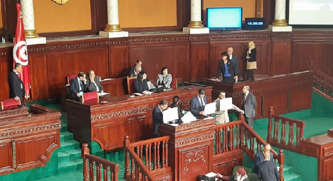 arp-vers-linterdiction-de-lacces-a-la-tribune-du-president