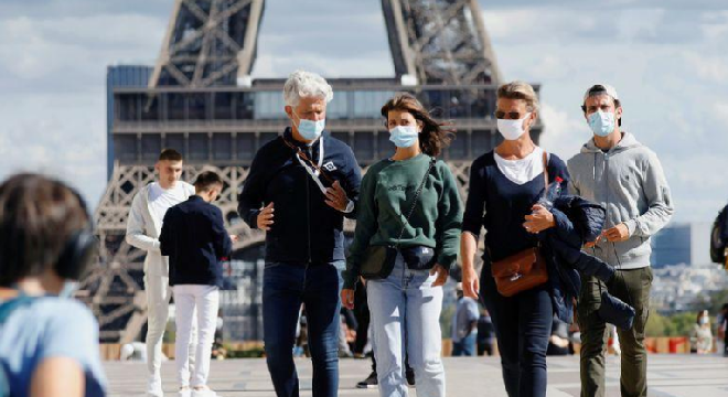 Covid-19 : plus de 2 millions de cas en France depuis mars