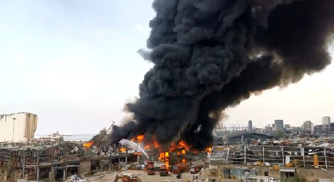 gigantesque-incendie-au-port-de-beyrouth