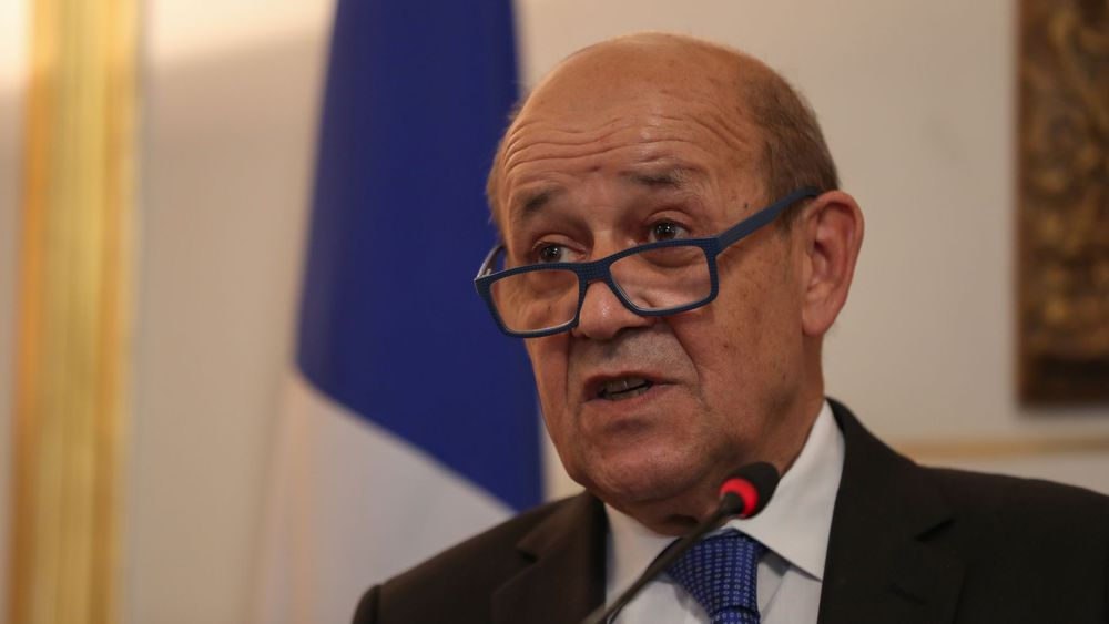 le-ministre-des-affaires-etrangeres-jean-yves-le-drian-lors-d-une-conference-de-presse-au-caire-le-17-septembre-2019_6212766