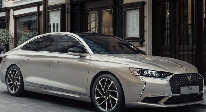 un-premier-prix-pour-la-nouvelle-ds9-02