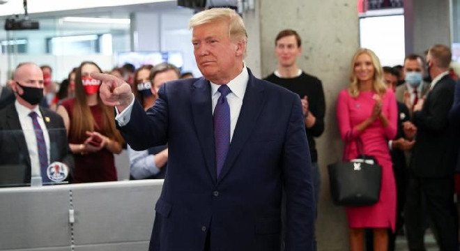 usa-2020-trump-accuse-les-democrates-de-tenter-de-voler-lelection
