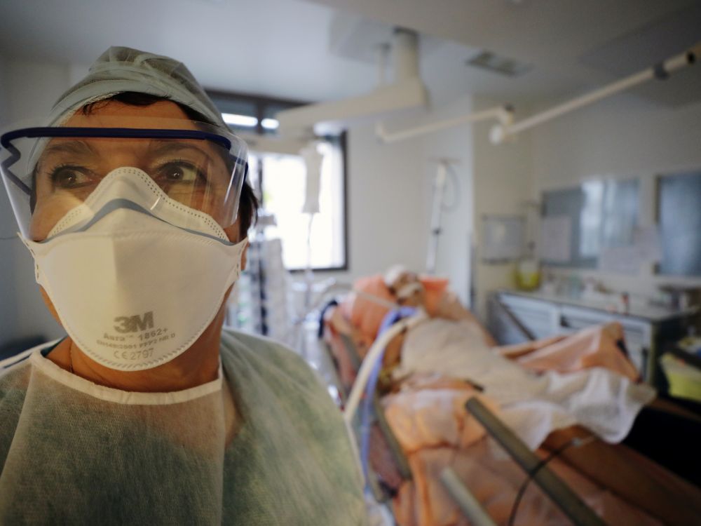 cover-r4x3w1000-601d672197258-situation-tres-tendue-dans-les-hopitaux-de-paris-selon