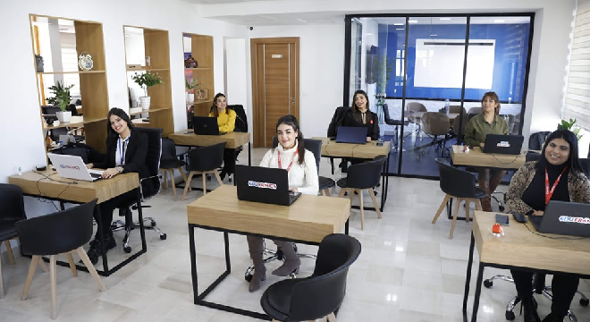 edufrance-lance-son-premier-programme-de-bourse-pour-la-rentree-2021-22-02