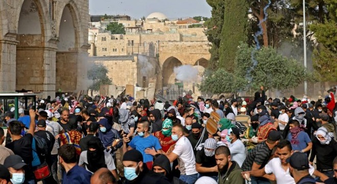 nouvelle-journee-de-violences-a-jerusalem-est-plus-de-300-blesses