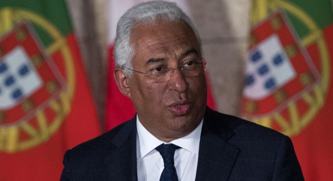 Portugal : Le Premier ministre à l’isolement
