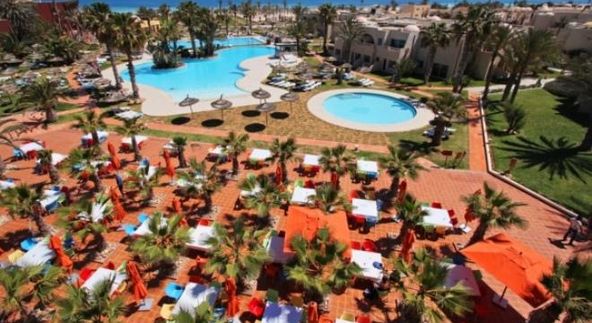 presentation-en-juillet-de-dmo-et-du-nouveau-guide-touristique-de-lile-de-djerba