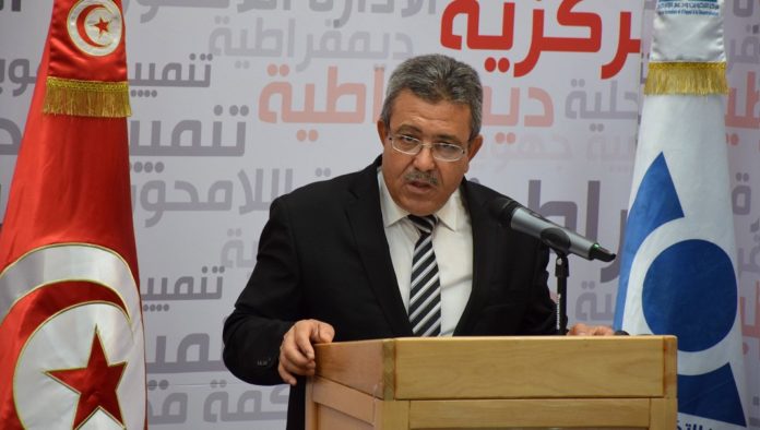 Instances indépendantes et Décentralisation… voire des débats animés vers plus de transparence