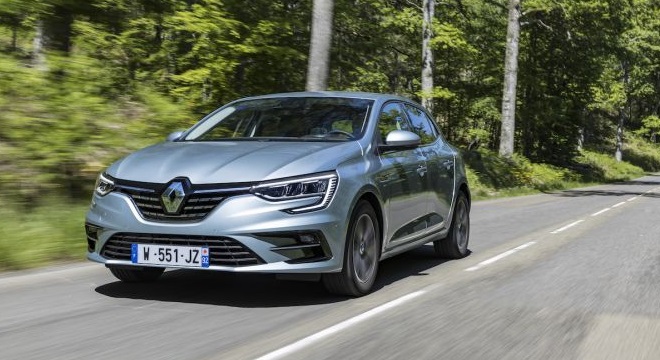 Renault Mégane hybride (2021)… essai de la Mégane E-Tech 160