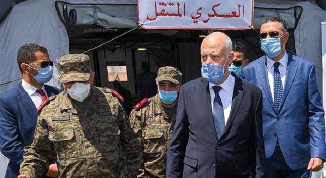 - cadres médicaux et paramédicaux militaires