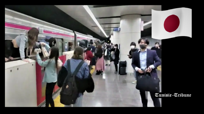 Japon : Un homme arrêté après avoir poignardé plusieurs passagers d’un train à Tokyo